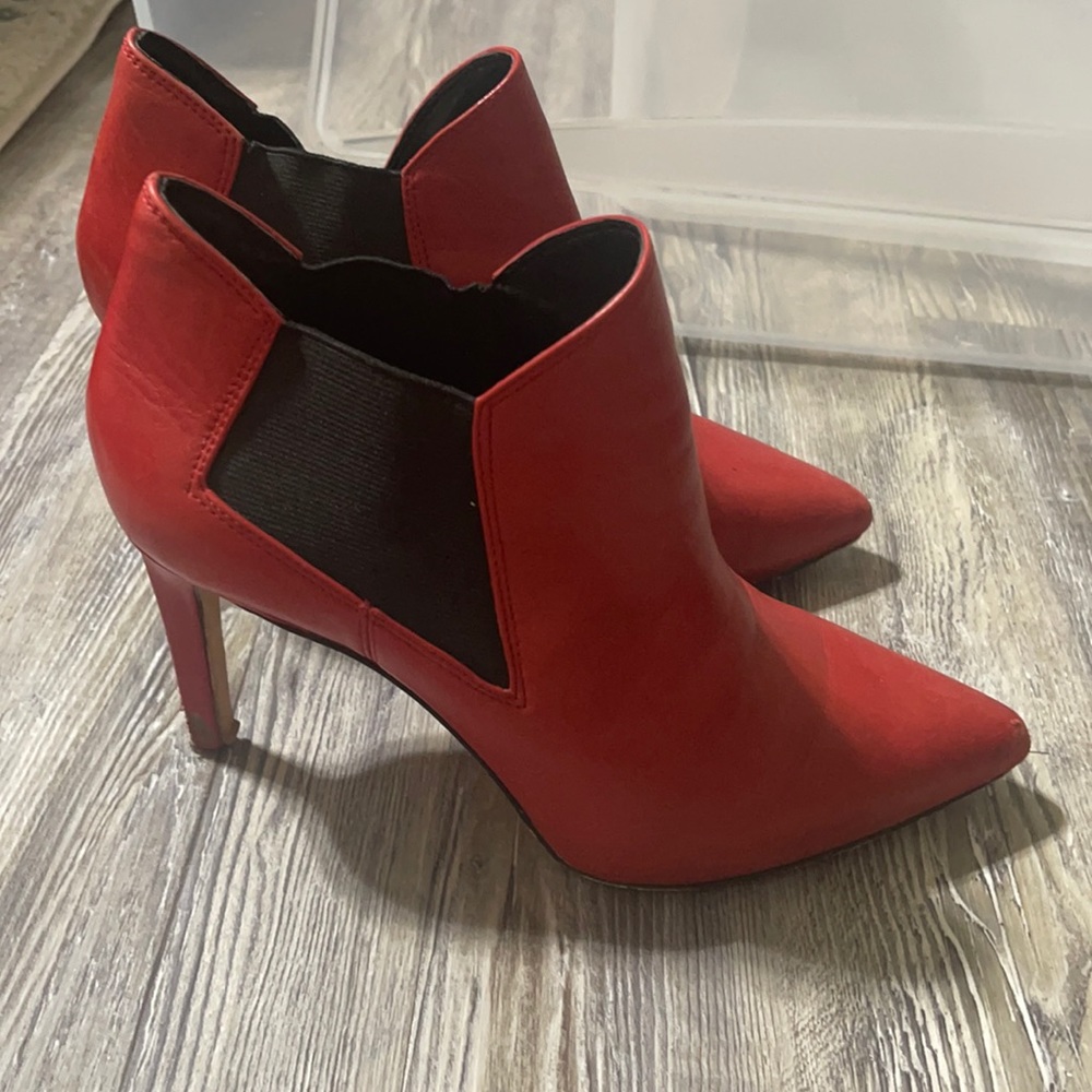 Red leather Antonio Melani